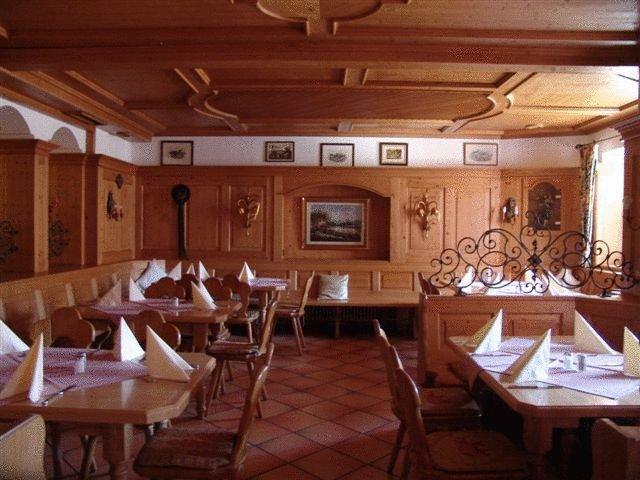 Hotel Gasthof Forelle Зигсдорф Экстерьер фото