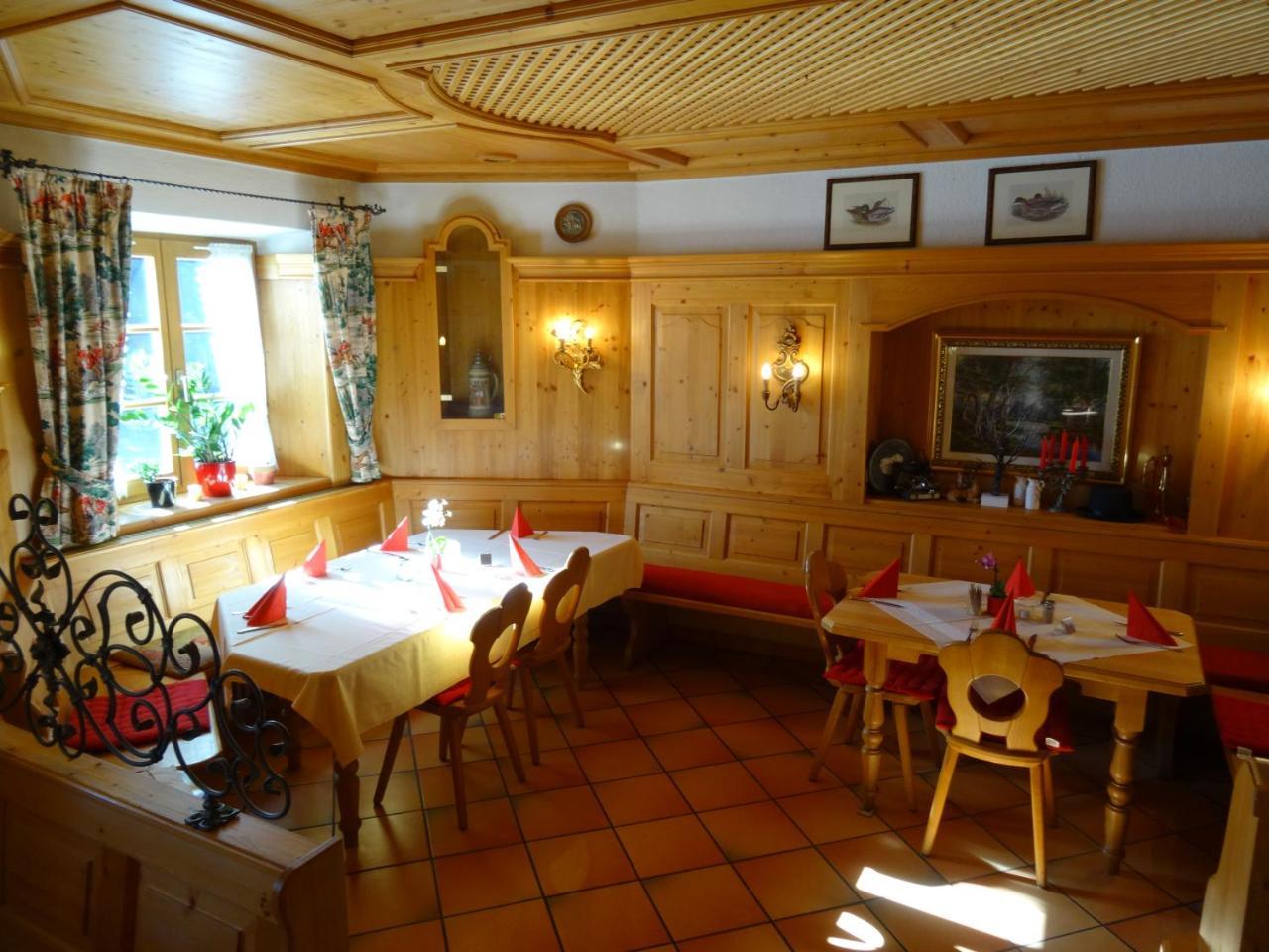 Hotel Gasthof Forelle Зигсдорф Экстерьер фото