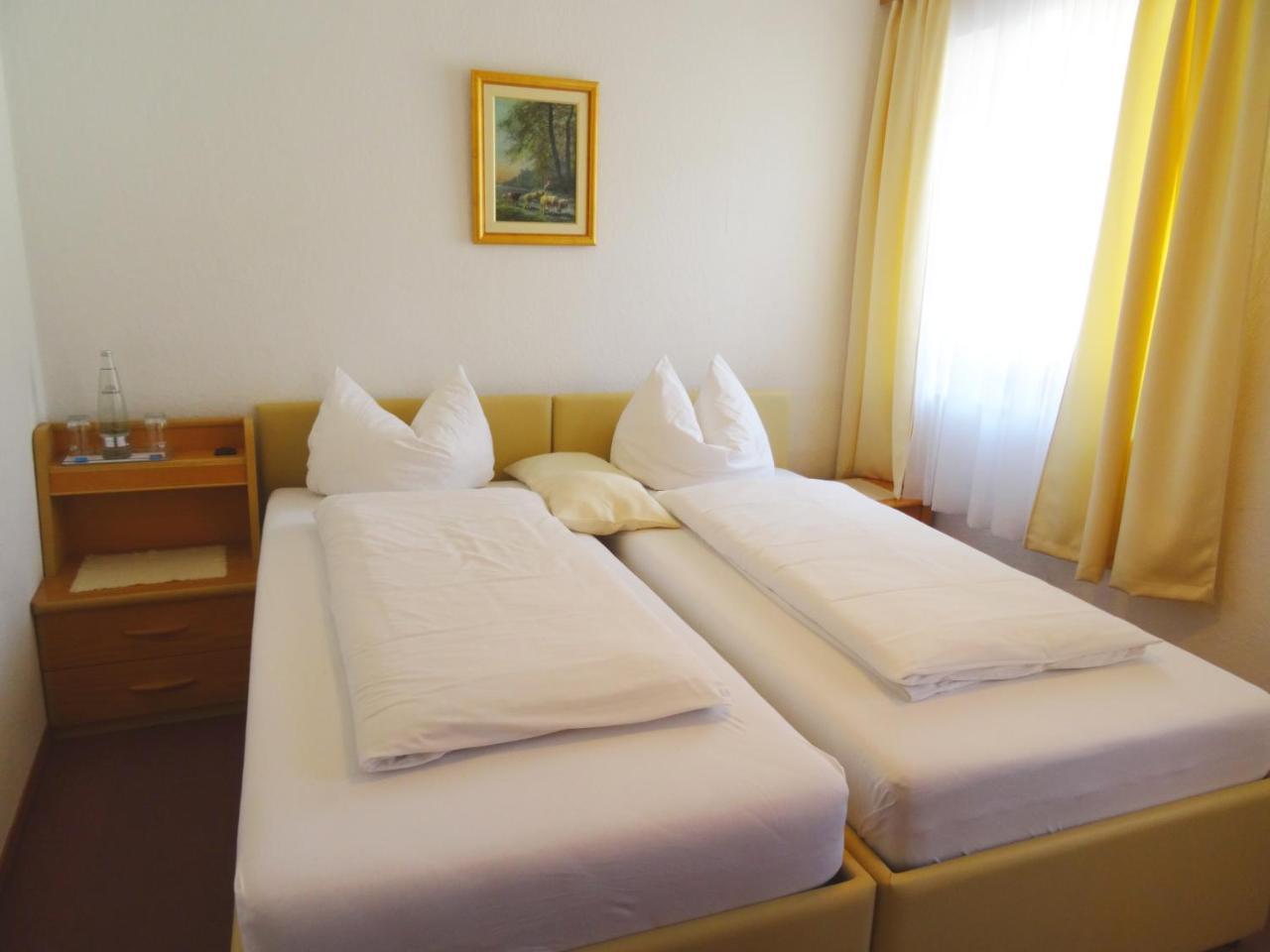 Hotel Gasthof Forelle Зигсдорф Экстерьер фото