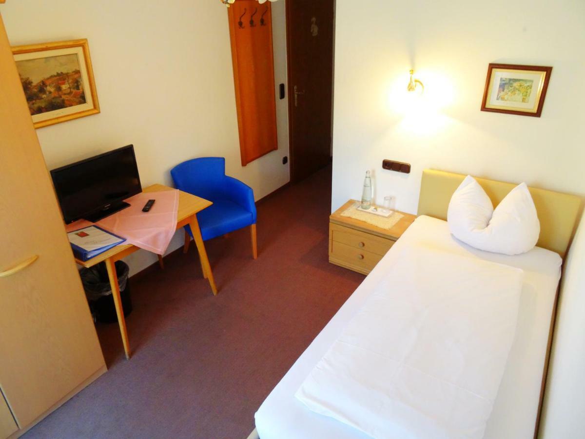 Hotel Gasthof Forelle Зигсдорф Экстерьер фото